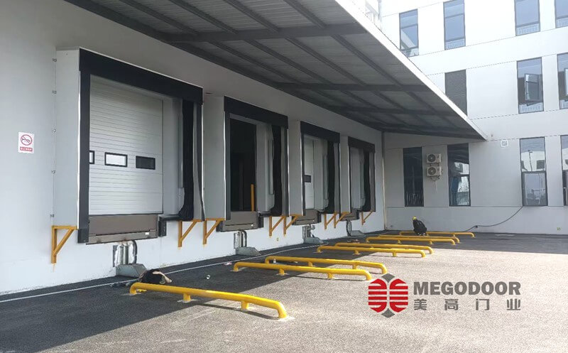 南京冷库保温充气门封｜美高门业冷链装卸口密封解决方案缩略图