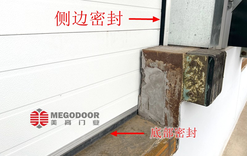 常州抗风提升门为什么越来越受欢迎?工厂电动门选型指南插图3 常州抗风提升门为什么越来越受欢迎?工厂电动门选型指南插图3